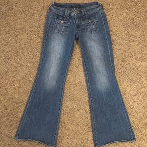 Women’s Aeropostale Low Rise Flare jeans size 2 short.